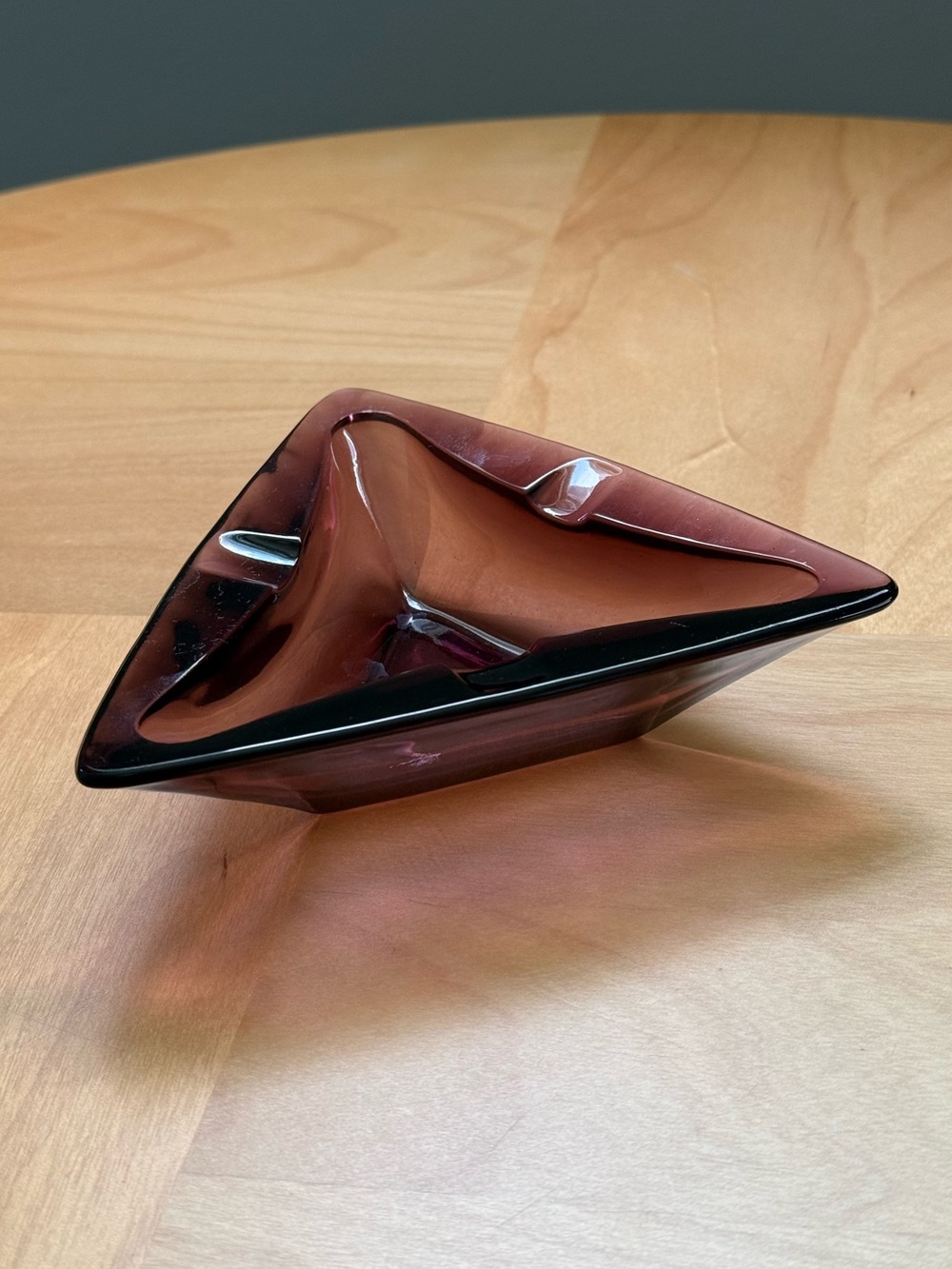 Triangle Vintage c1950s Moroccan Purple Amethyst Glass Ashtray by Hazel-Atlas
